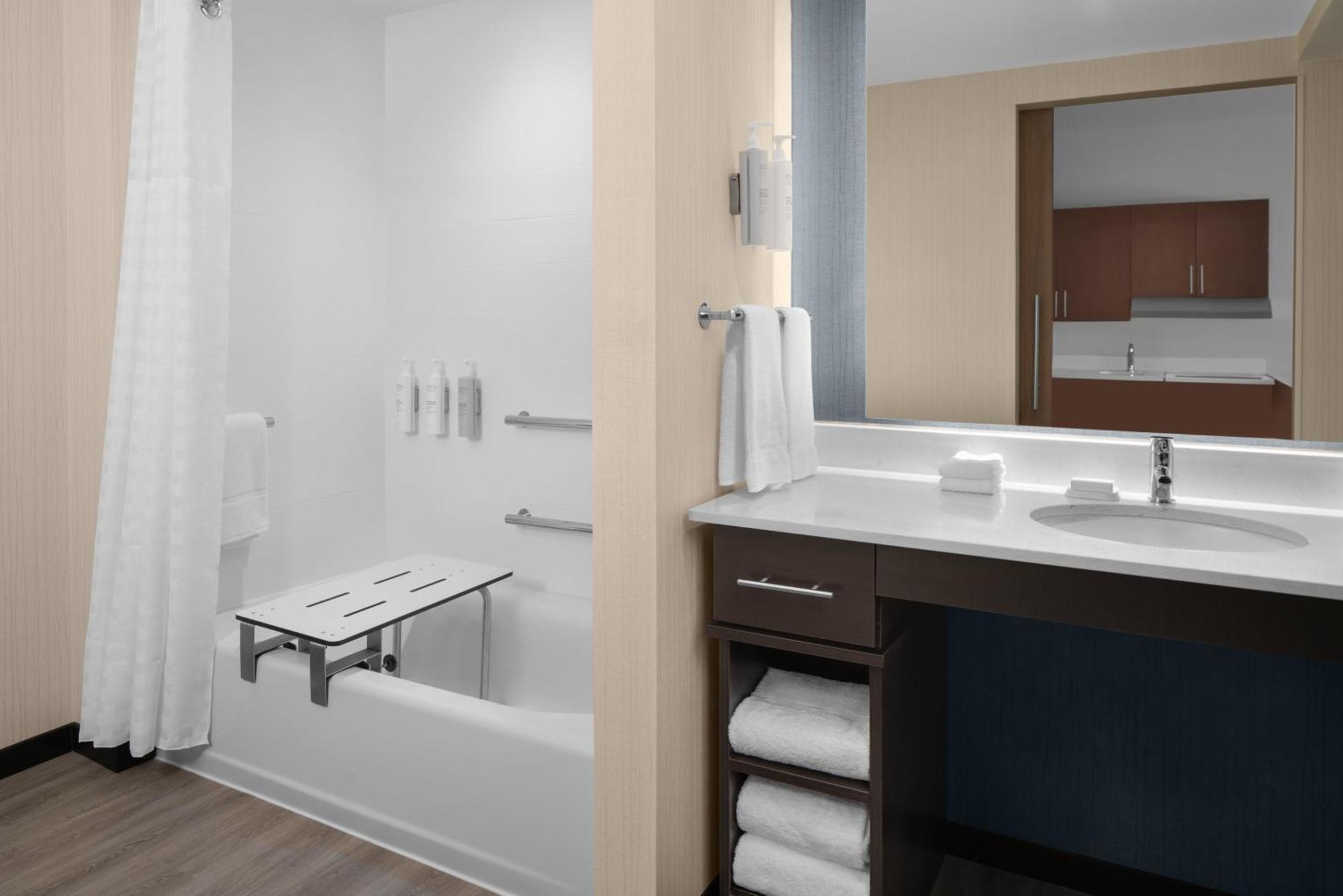 Homewood Suites By Hilton Charlotte Uptown First Ward Eksteriør billede